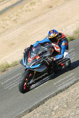 media/Oct-16-2022-TrackXperience (Sun) [[236a00b5b6]]/Group 3/session 2 turn 11/